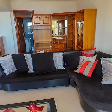 The Funny And Relax With Terrace & View Arco da Calheta (Madeira)